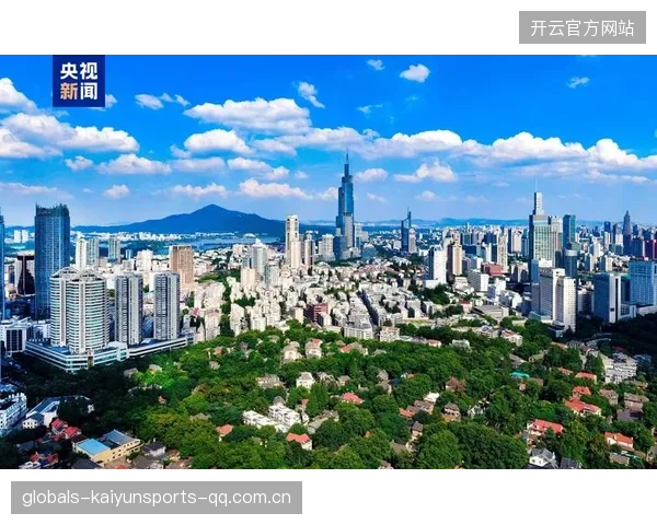 南京城市四场未尝胜绩：从“战略高地”到“战略失落”的深刻思考